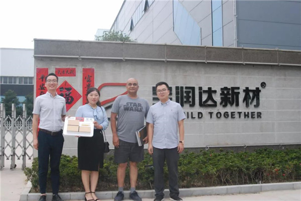 再拓海外版圖，美國(guó)Rocky先生來(lái)訪寶潤(rùn)達(dá)洽談保溫一體板項(xiàng)目